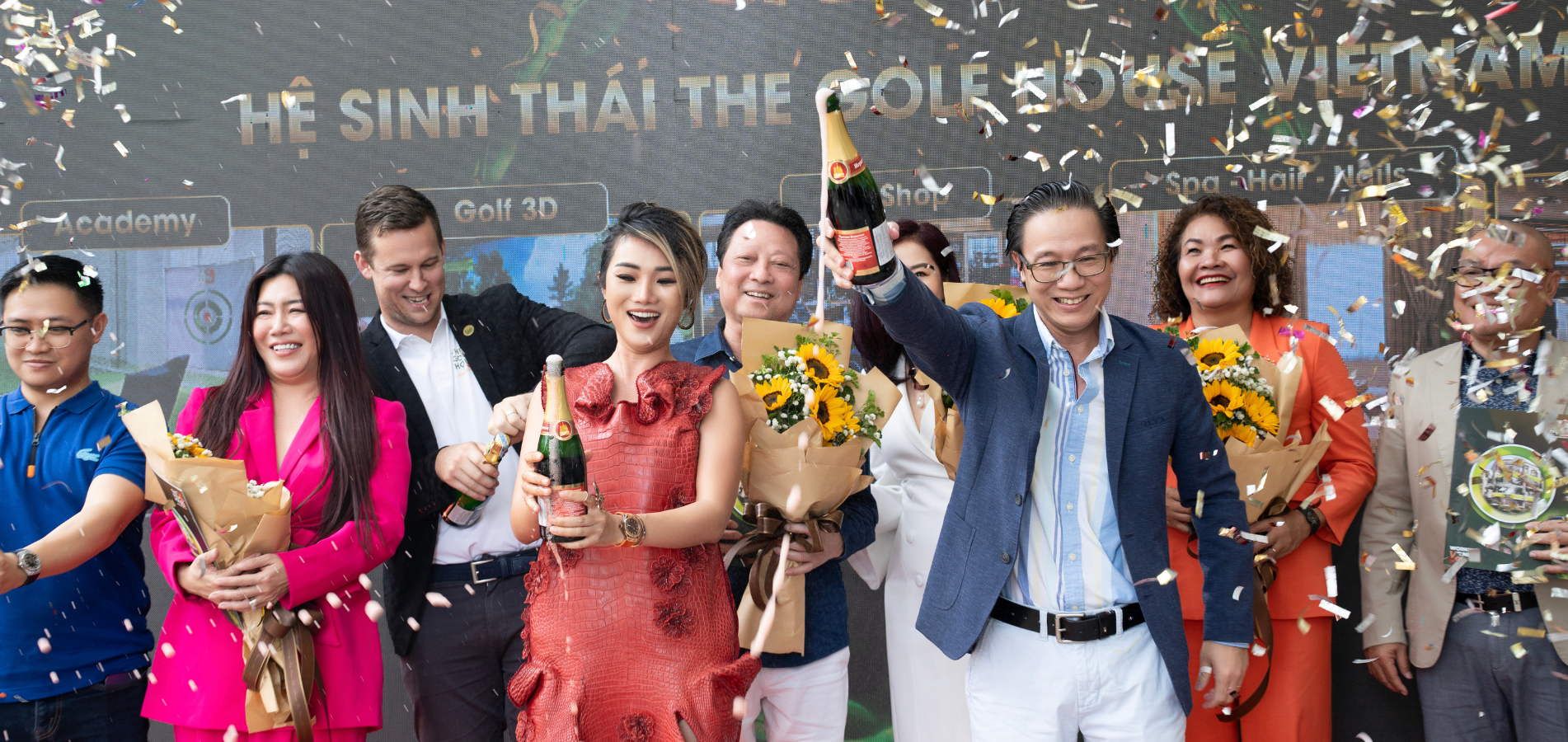 Retaurant The Golf House Vietnam